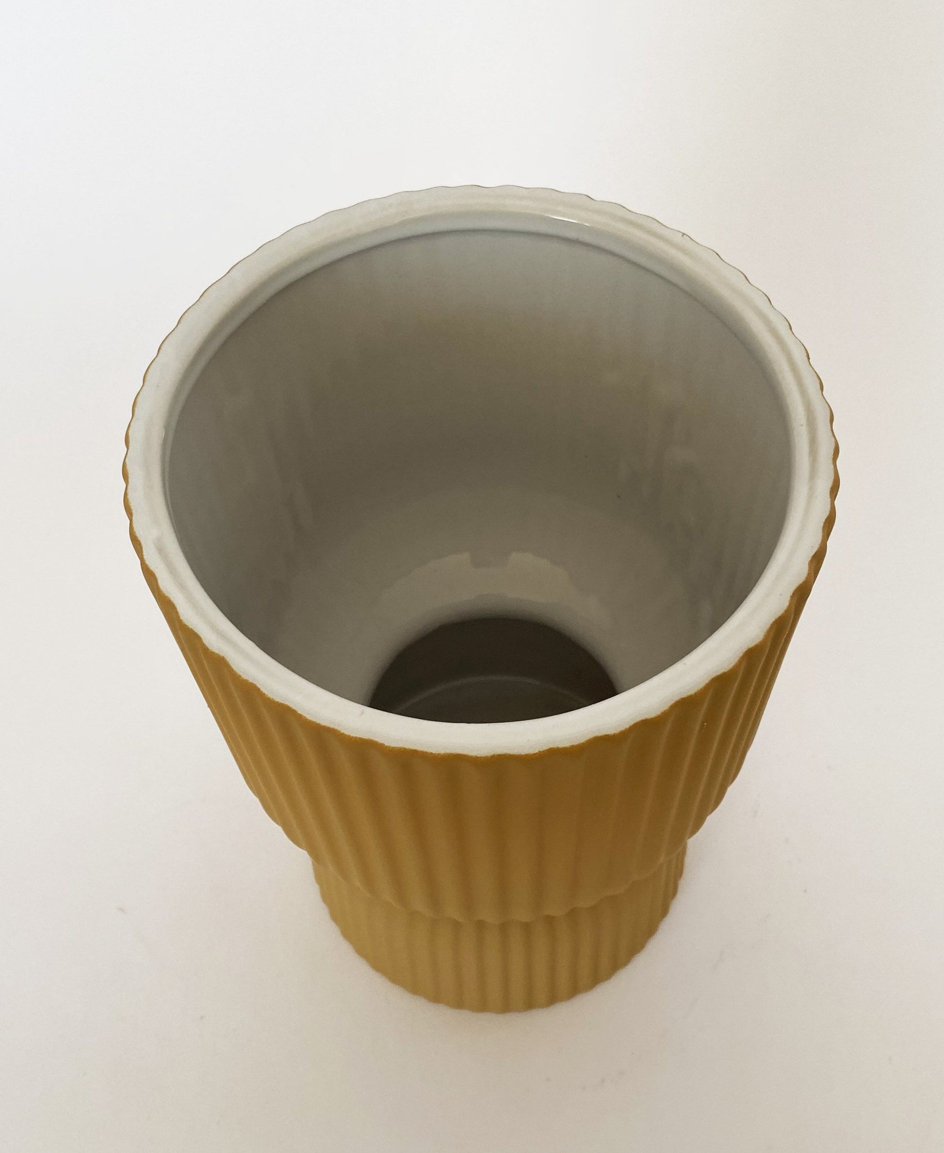 Brooklyn Abstract Planter -  Mustard Ceramic Pot Large 20cm